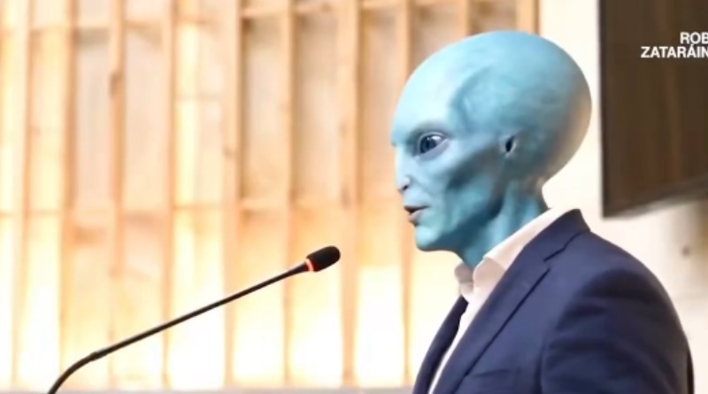PRESENTA DIPUTADO POBLANO INFORME INTERGALÁCTICO
