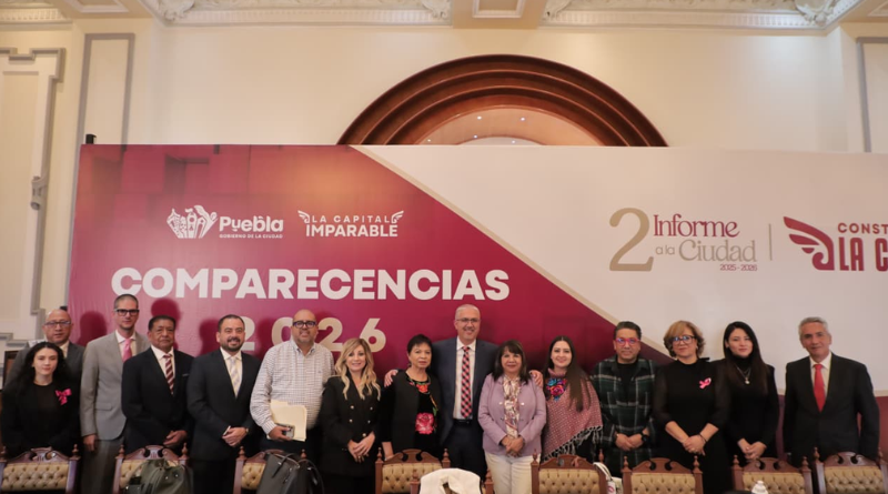 RINDE CUENTAS DIRECTOR DE DIF PUEBLA